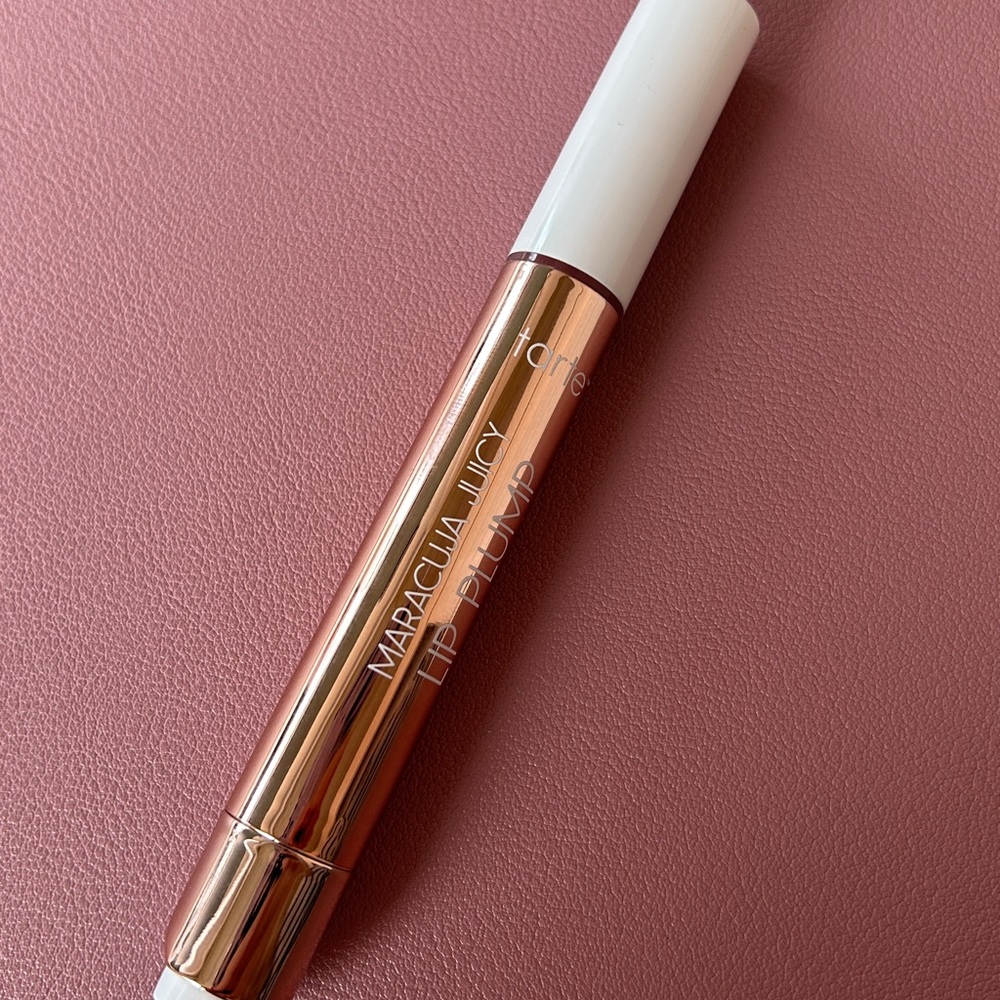 Tarte Lip plump Gloss in Primrose